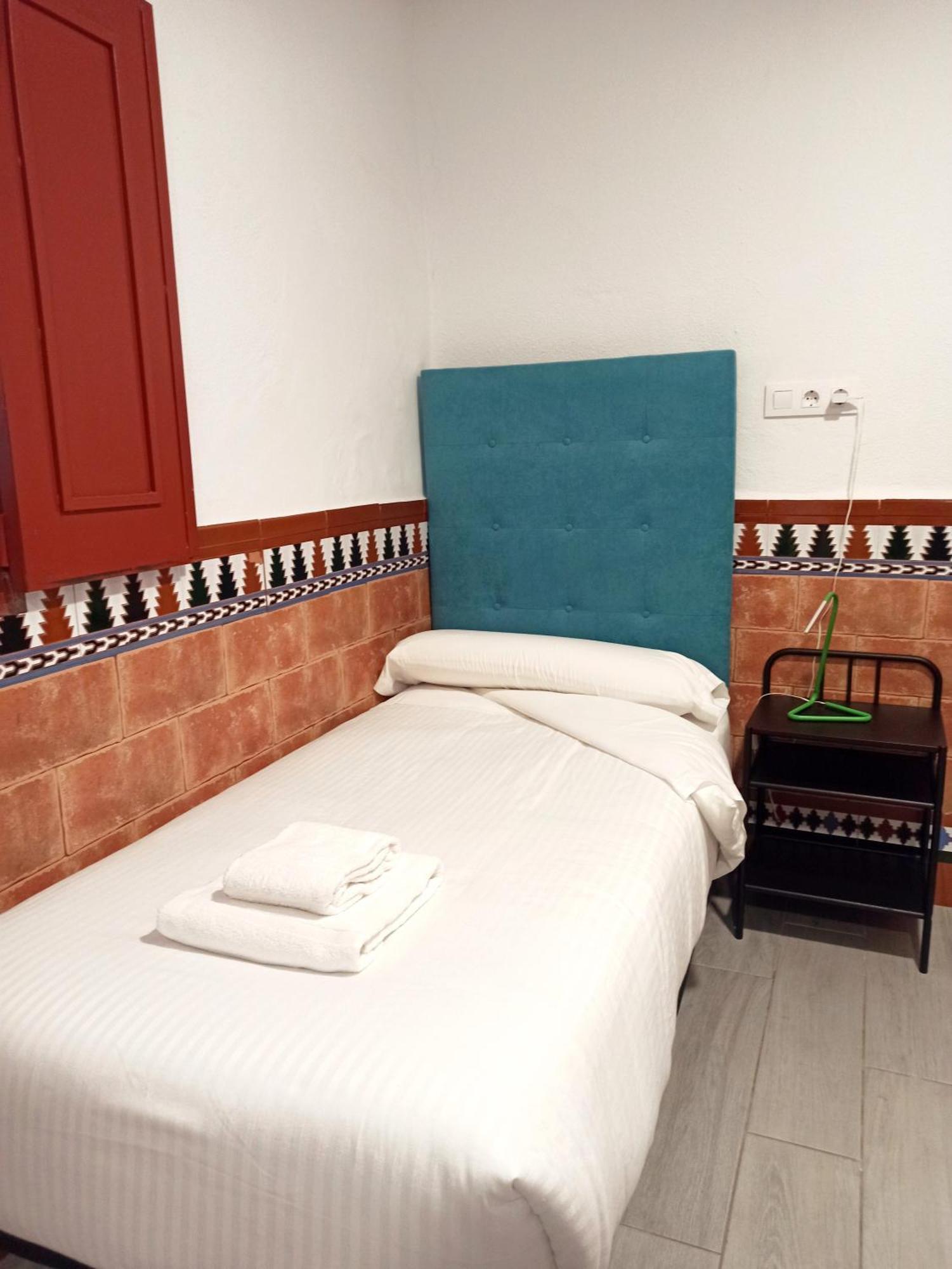 Vivian'S Guest House Jerez de la Frontera Exterior foto